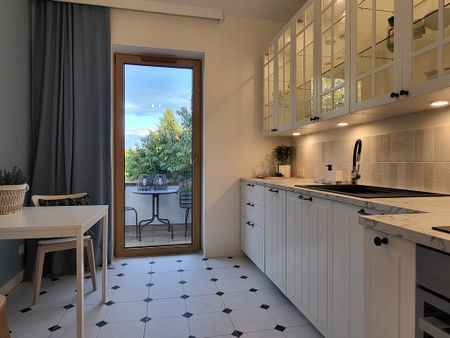 Piękne 3 pokoje z ogródkiem i balkonem na wynajem - Zdjęcie 4
