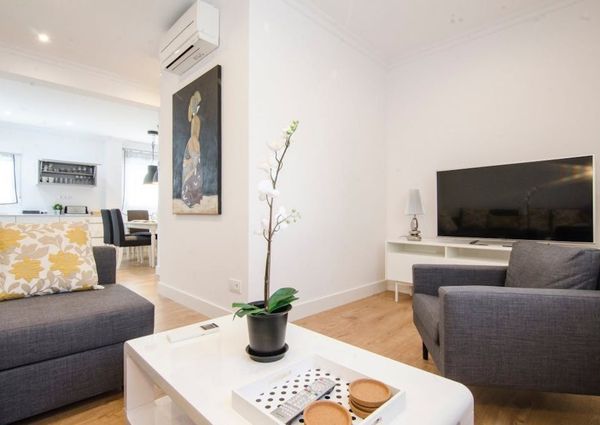 Calle de San Eugenio, Madrid, Community of Madrid 28012