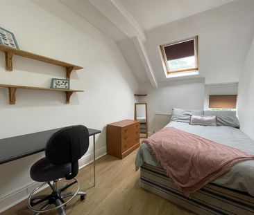 Richmond Crescent, Cardiff - Photo 3