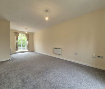 Golden Orchard, Halesowen, B62 - Photo 6