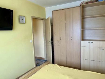 Aradului, 2 Camere de Inchiriat, Centrala Proprie - Fotografie 2