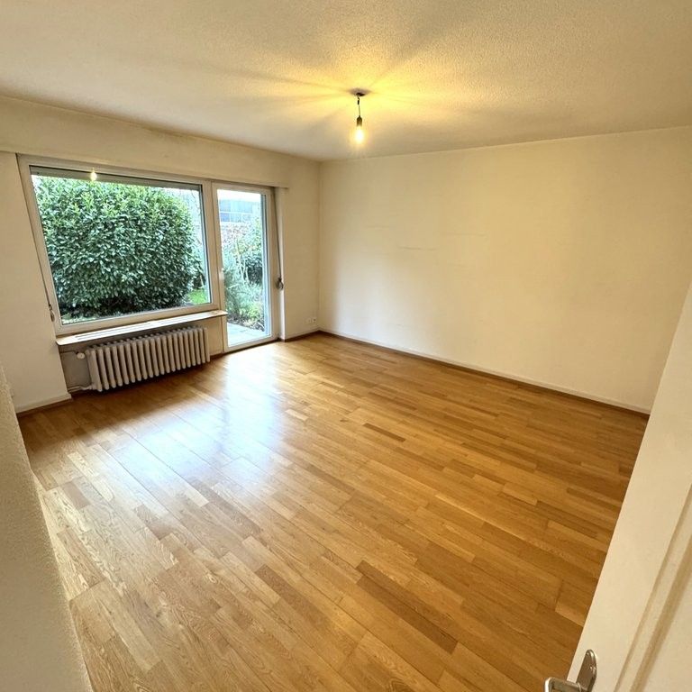 Bijou am Zürichberg, moderne Wohnung mit Gartensitzplatz - Photo 1