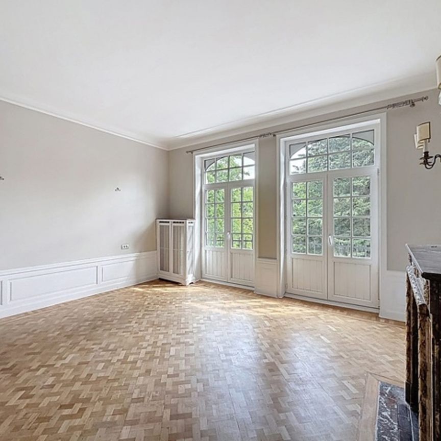 Tout savoir sur cette maison à Ixelles, à Ixelles - Foto 1