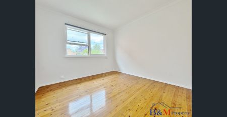 Renovated North Facing 4-bedroom Family Home Offering Comfort and Convenient living - Photo 5