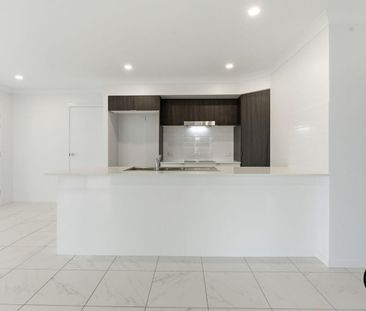 🏡 Brand New Modern Home in the Heart of Dakabin! - Photo 6