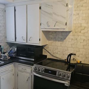 4 1/2 Face Station Métro - Photo 3