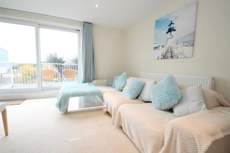 3 bedroom townhouse to rent - Photo 2