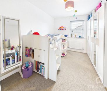 4 bedroom detached house to rent - Photo 4