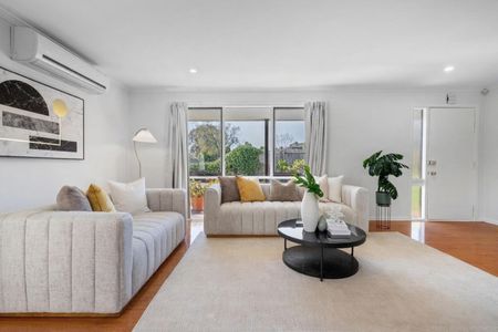 Family Comfort, Future Appeal - Photo 2