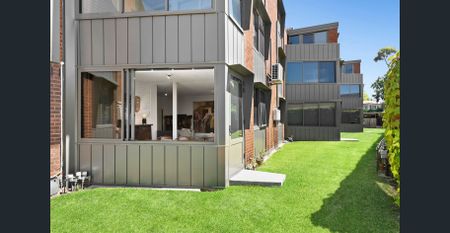 Stunning Waterfront Living in the Heart of Eastern Beach - Photo 4