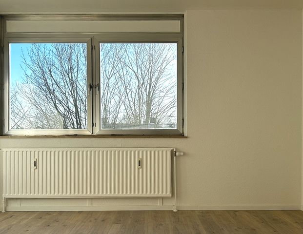 Großzügig aufgeteilte 2-Zimmer Wohnung ab sofort zu vermieten - Photo 1