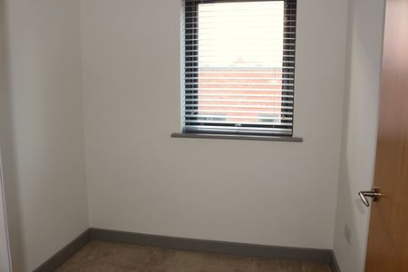 3 Bed Semi-Detached House, Paintworks, BS4 - Photo 5