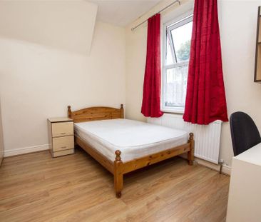 5 bedroom house to rent - Photo 2