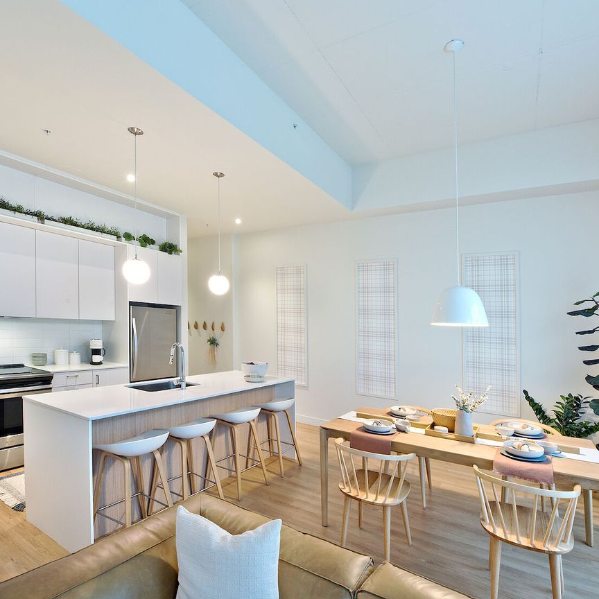 8405 Place Saint-Charles, Brossard, QC - Photo 1