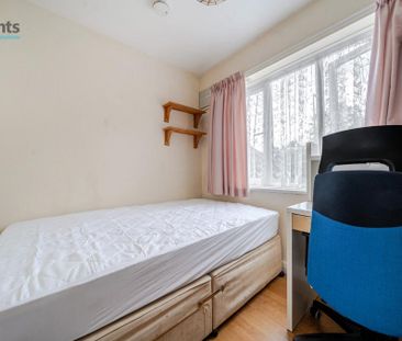 5 bedroom terraced house to rent - Photo 5