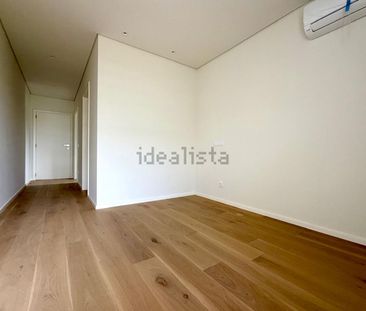 Apartamento em Sampaio-Alumiara-Verdinho, Canidelo - Photo 1