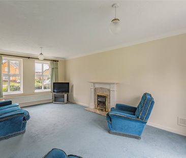 4 bedroom detached house to rent - Photo 1