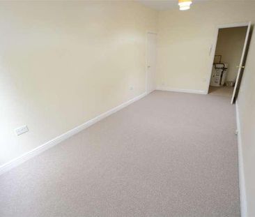 Kingshurst Court, Main Street, Riccall, YO19 - Photo 5