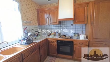Location d'une maison F4 à SAINT GERMER DE FLY, - Photo 2