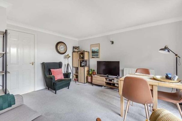 Abingdon, Oxfordshire, OX14 - Photo 1