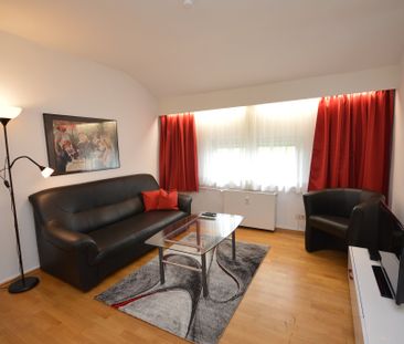 Miete inkl. Nebenkosten: 980 € pro Monat, plus Strom, inkl. Heizung - Photo 1