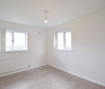 Tyne View Gardens, Gateshead, NE10 - Photo 2