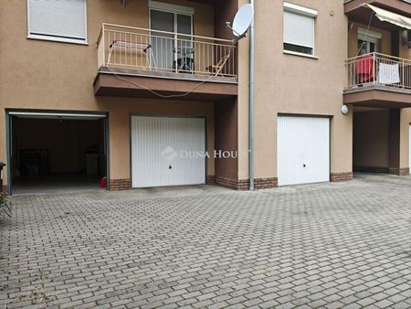 Kiadó újszerű állapotú lakás - Szolnok - Fotó 2