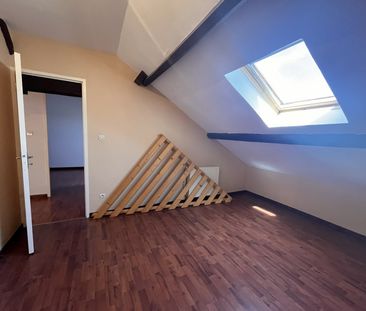 Location Appartement 5 pièces 104m² - Photo 4