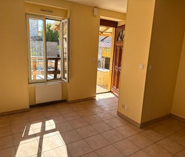 Location Appartement 3 pièces 55m² - Photo 4