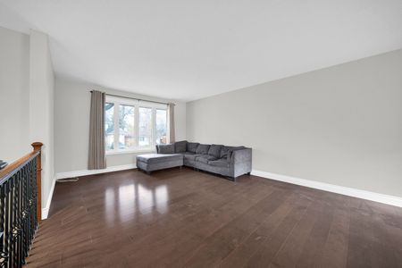 For Lease - 1896 Featherston Drive Unit# A, Alta Vista and Area, Ontario - Photo 3