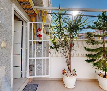 Casa o chalet de alquiler en Avenida Costa Blanca, Los Arenales del... - Photo 6