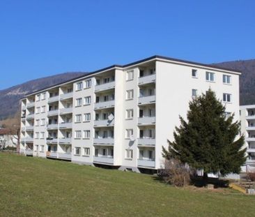 Rent a 3 ½ rooms apartment in Malleray - Photo 4