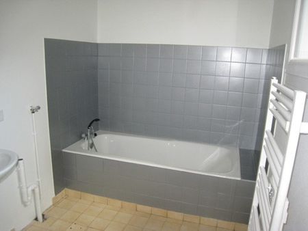 Location Maison 3 pièces 74m² BEIGNON 56380 - Photo 4