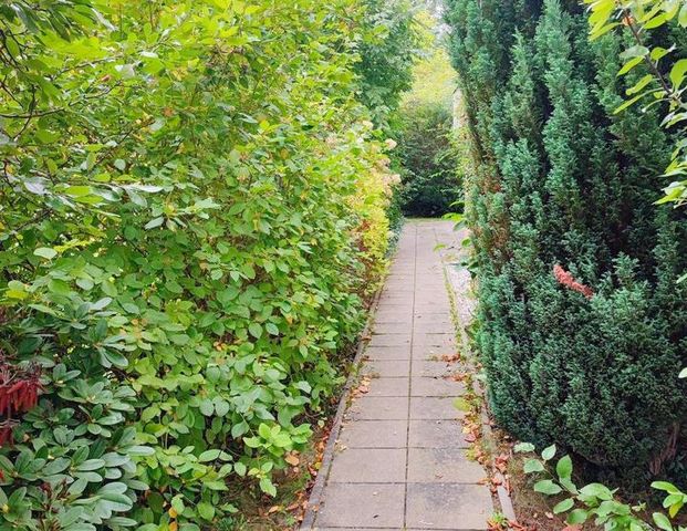 ++ helle, wunderschöne 2-Raum-Wohnung mit Balkon & Einbauküche in Chemnitz - 70 m², 2. Etage ++ - Photo 1