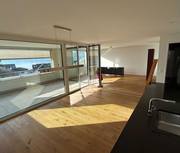 Sie können sofort einziehen – Aussichtslage – 4.5 Zimmer mit toller... - Foto 2