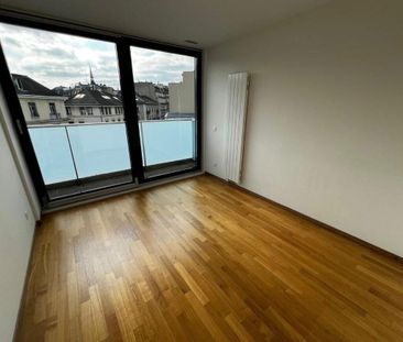 Magnifique duplex rénové avec deux balcons - Photo 3