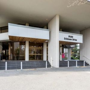 Tower East - Photo 2