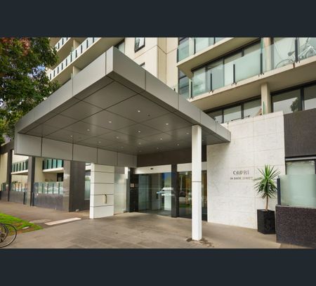2/300 Ferrars Street, South Melbourne, Vic 3205 - Photo 2