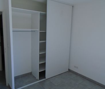 Location Appartement 2 pièces 45m² LANNEMEZAN 65300 - Photo 6