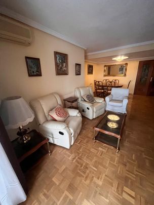 Piso de alquiler en Norte - Universidad - Photo 1