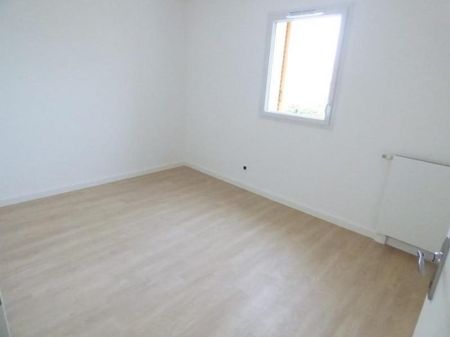 Maison à louer, 4 pièces - Avrillé 49240 - Photo 2