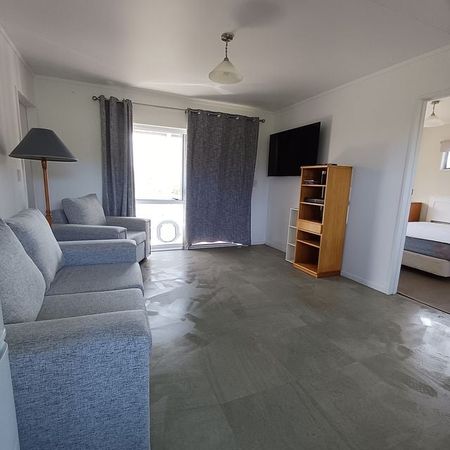 Great 1 Bedroom flat in quiet position - Photo 3