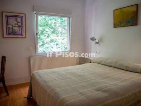 Piso en alquiler en Calle de Bremen - Photo 2