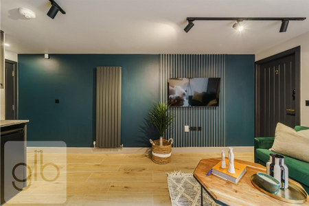 1 bedroom in a house share to rent - Photo 5