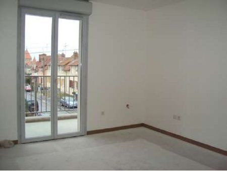 Location Appartement 3 pièces 60m² REIMS 51100 - Photo 5