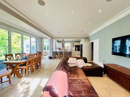 6 bedroom house to rent Cheyne Walk, CR0 - Photo 5
