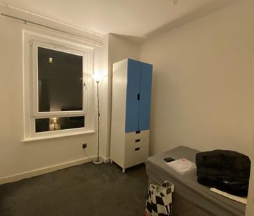 Room in a Shared Flat, Cumlodden Drive, G20 - Photo 2
