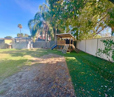 Charming 3-Bed Renovated Home with Amazing Outdoor Spaces - Photo 2