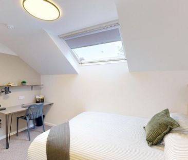 3 bedroom flat to rent - Photo 3