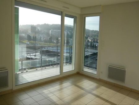 : Appartement 82.0 m² à SAINT PRIEST EN JAREZ - Photo 5